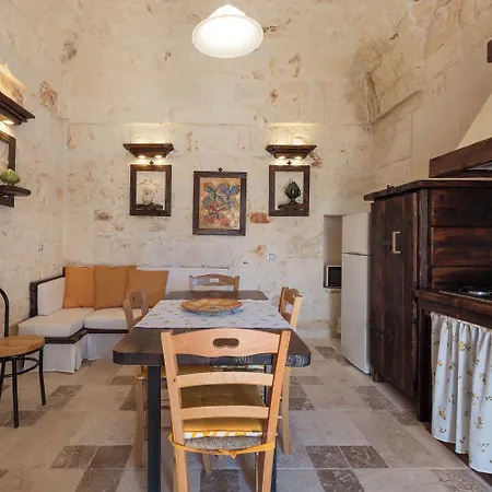 Trulli Ion By Perle Di Puglia *